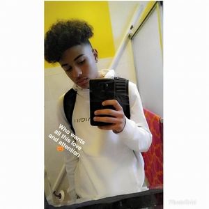 Meet your Posher, Christopher